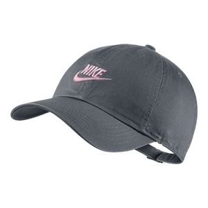 BRAND NEW youth girl Nike heritage 86 cap hat cool grey / pink (adjustable)